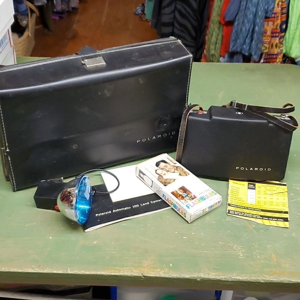 Mid 20th Century Foldable Polaroid Land Automatic Camera Model 100